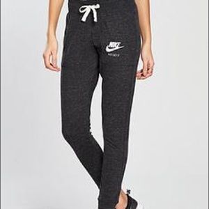 Nike Joggers for Women